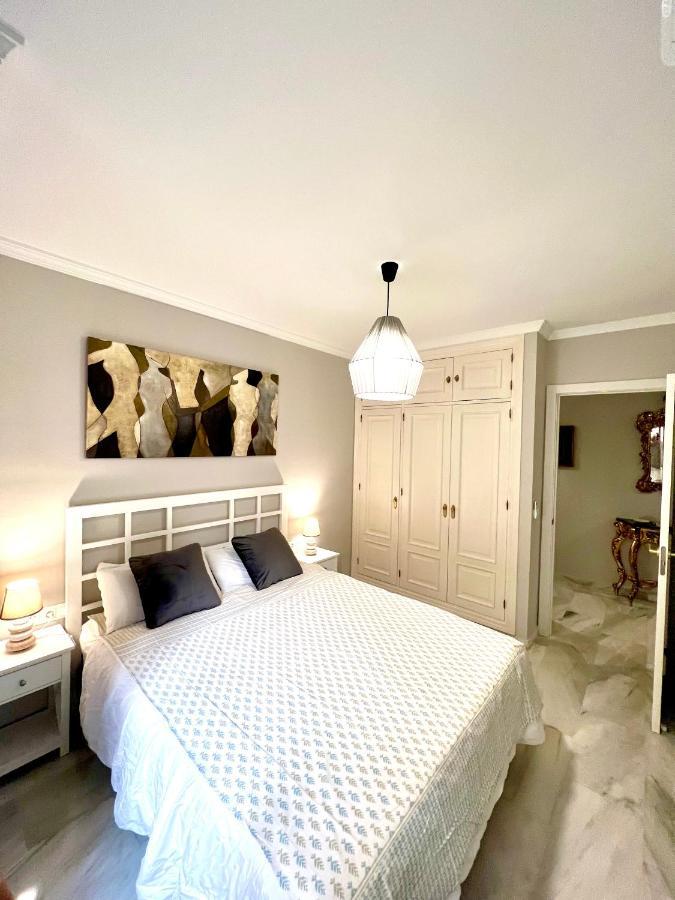 Puerto Deluxe Appartement Málaga Buitenkant foto